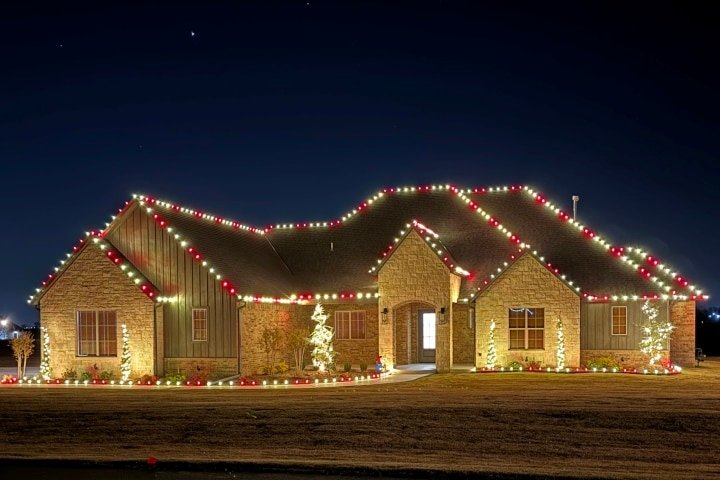 Festive Roofline Lights